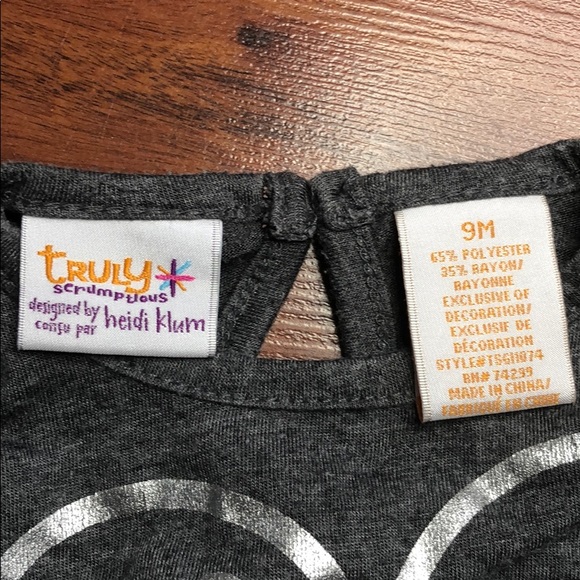 🛎 Truly Scrumptious by Heidi Klum Love Shirt (SALE!) - Picture 4 of 4